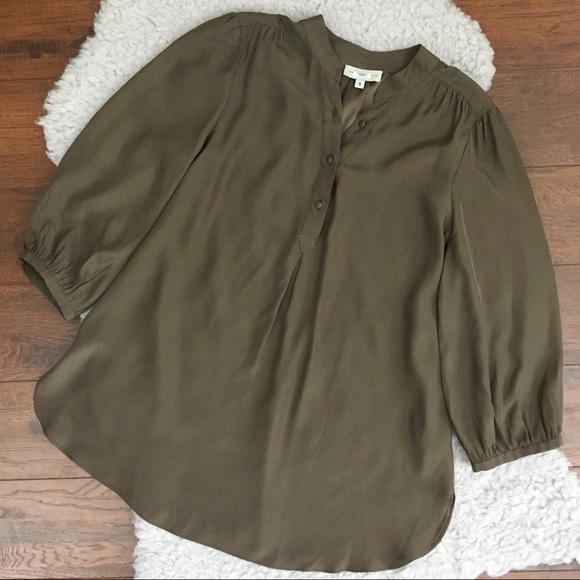 Annie Griffin Tops - Annie Griffen / Silk Blouse